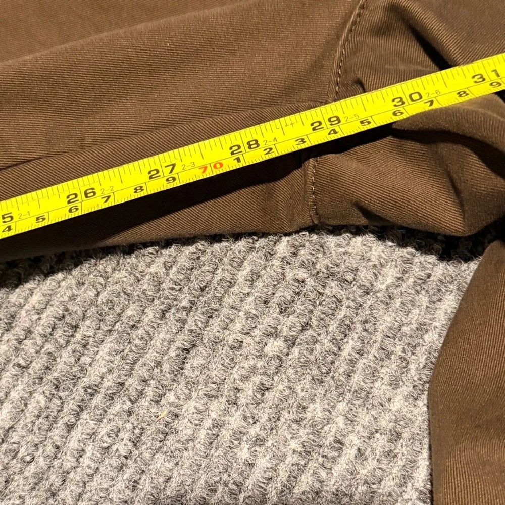 Eddie Bauer Mens Classic Fit Chinos Brown Khaki Straight Leg Pants Size 30x30 - Picture 8 of 8